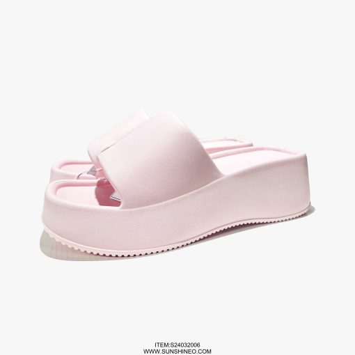 S24032006 clog sandals