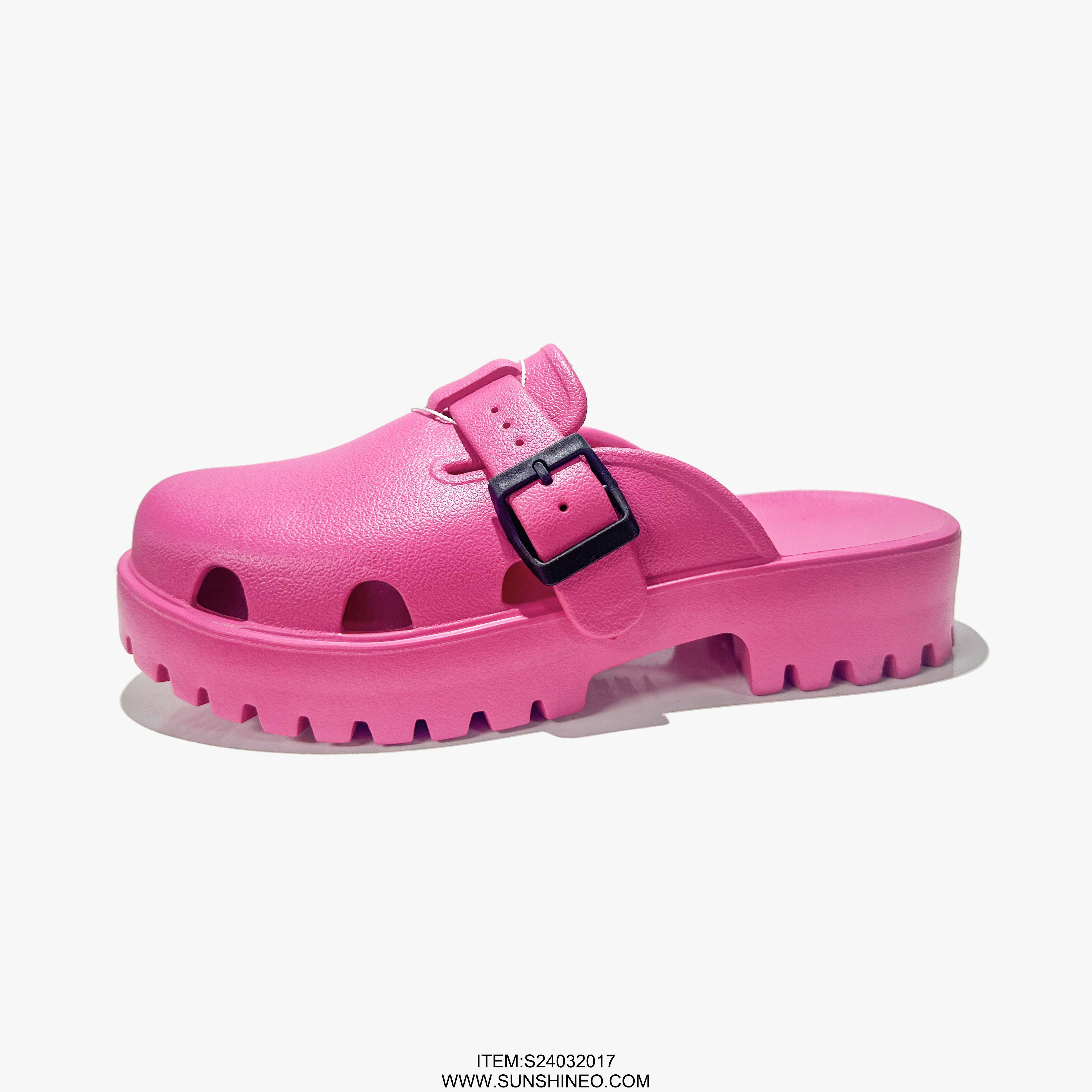 S24032017 clog sandals
